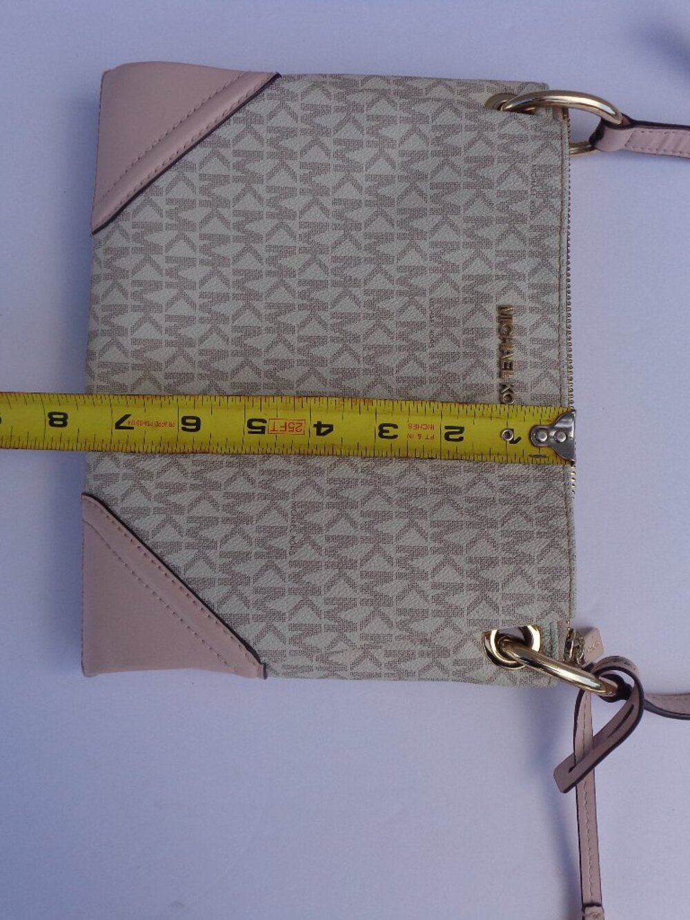 Michael Kors Nicole Triple Compartment Vanilla Pink Crossbody Ballet Bag - Picture 10 of 13